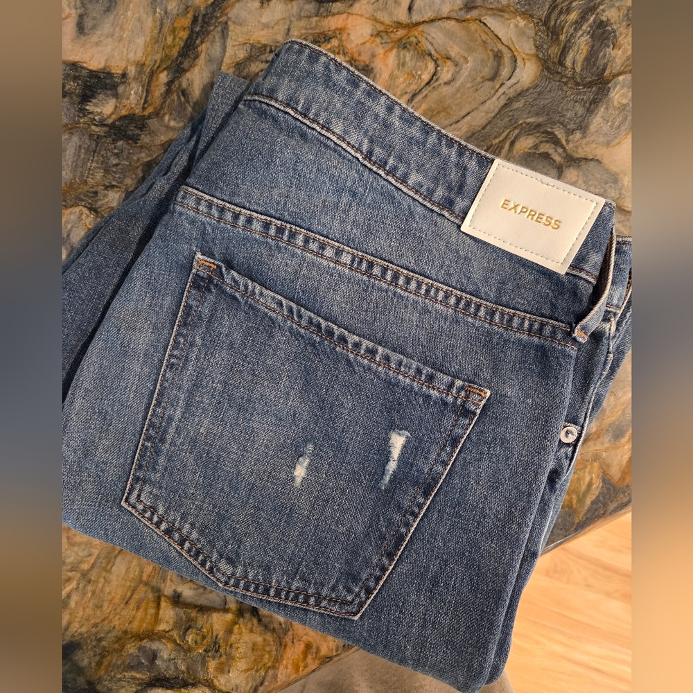 Express Boyfriend Mid-rise
